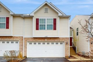1127 Marcello Drive, Hampshire, IL 60140