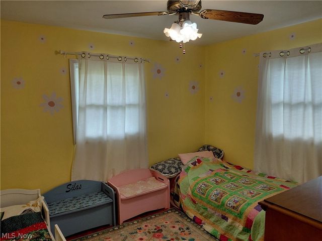 506 Moore Street, Hubbard, OH 44425