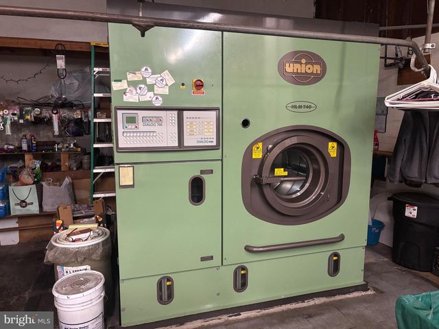 31-33 CENTRE, Merchantville, NJ 08109