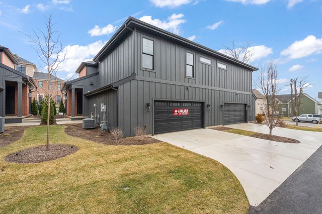 201 N Campbell Street, Valparaiso, IN 46385