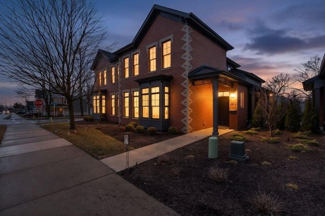 201 N Campbell Street, Valparaiso, IN 46385