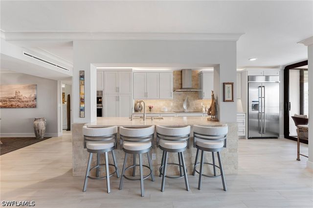 4401 Gulf Shore BLVD N 1708, Naples, FL 34103