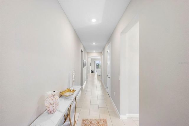 608 HENNEPIN LOOP, Lake Wales, FL 33898