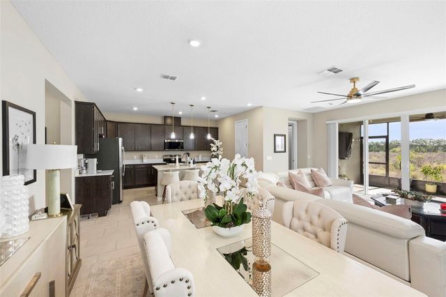 608 HENNEPIN LOOP, Lake Wales, FL 33898