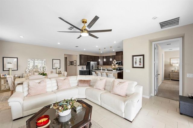 608 HENNEPIN LOOP, Lake Wales, FL 33898