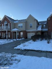 34600 Northrup Drive, New Baltimore, MI 48047