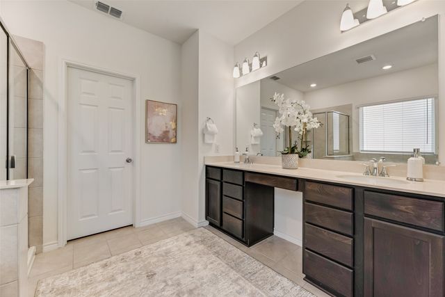 977 Adair Drive, Aubrey, TX 76227