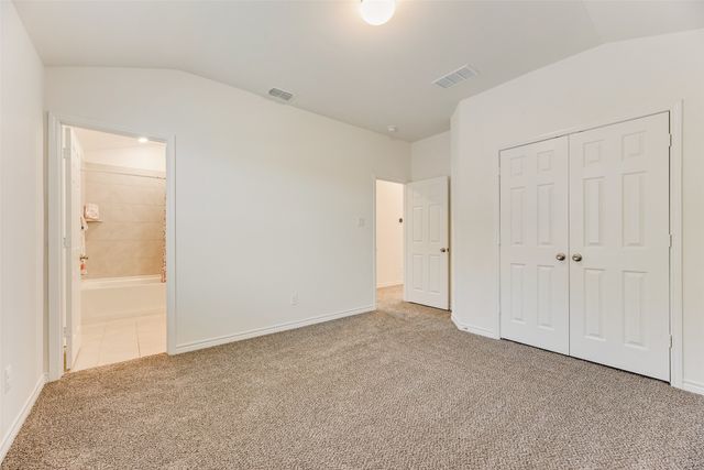 977 Adair Drive, Aubrey, TX 76227