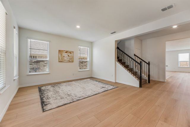 977 Adair Drive, Aubrey, TX 76227