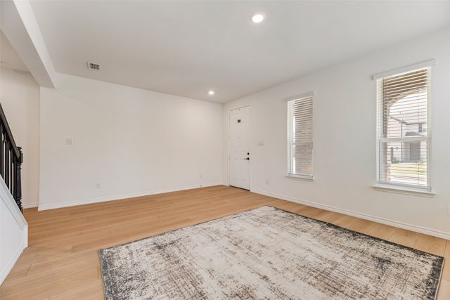 977 Adair Drive, Aubrey, TX 76227