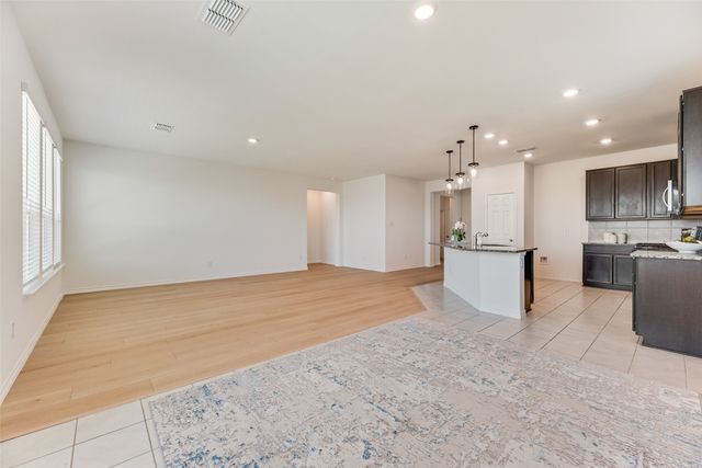 977 Adair Drive, Aubrey, TX 76227