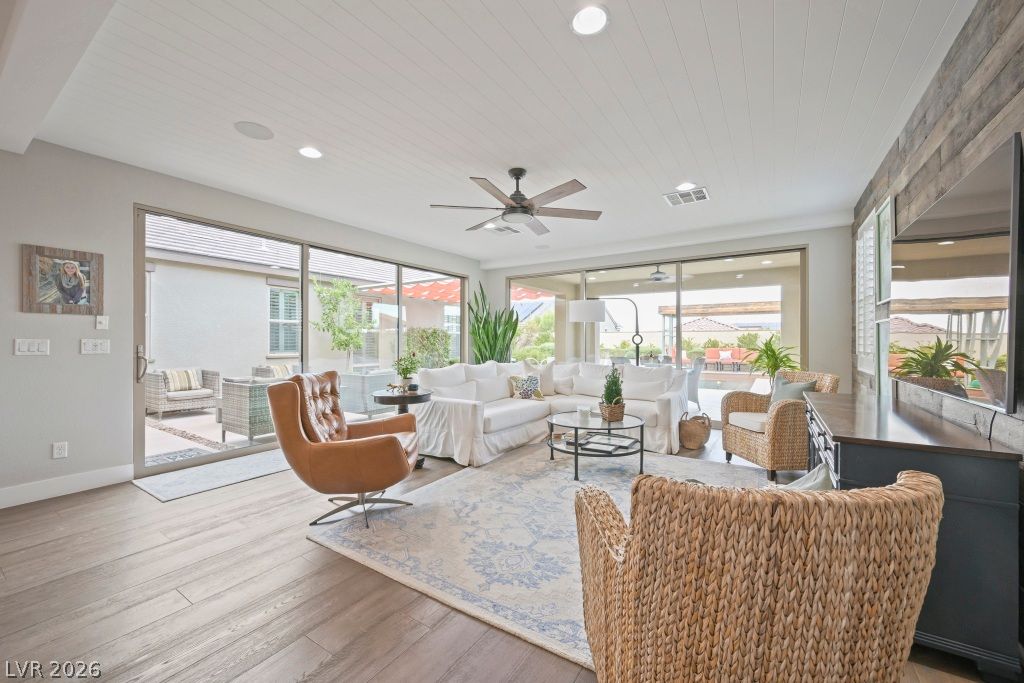 8450 Great Outdoors Street, Las Vegas, NV 89166 — photo 5