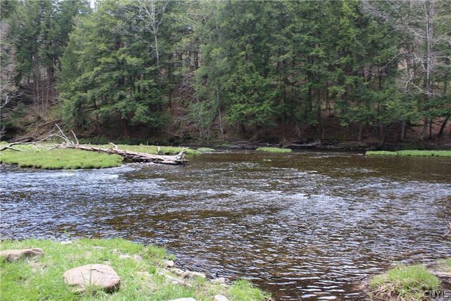 10983 River Road, Florence, NY 13316