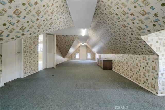 122 N Ridgewood Place, Los Angeles, CA 90004