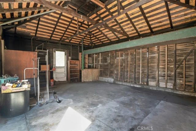 122 N Ridgewood Place, Los Angeles, CA 90004