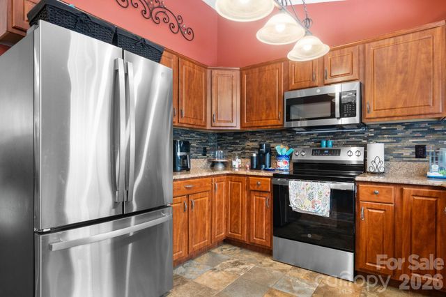 3105 Kay Street, Conover, NC 28613
