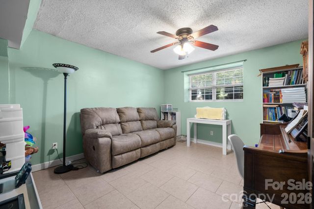 3105 Kay Street, Conover, NC 28613