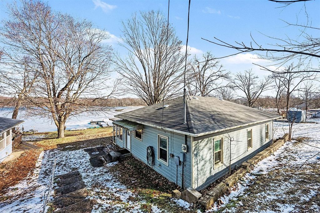 3677 Richardson Drive, Gobles, MI 49055