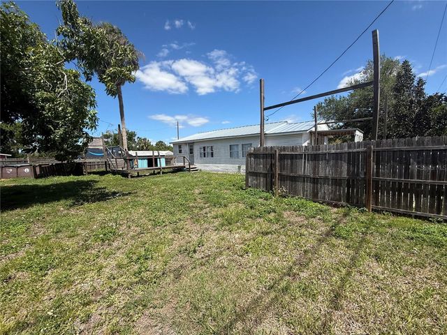 4233 OLD US HIGHWAY 41, Ruskin, FL 33570