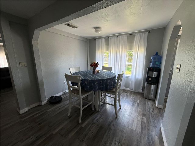 4233 OLD US HIGHWAY 41, Ruskin, FL 33570