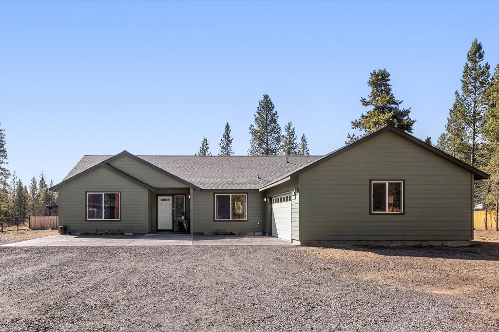 16245 Sparks Drive, La Pine, OR 97739
