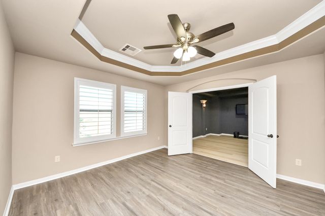 8447 Roland Canyon Drive, Cypress, TX 77433