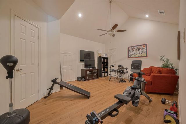 7 Peaceful Canyon Court, The Woodlands, TX 77381