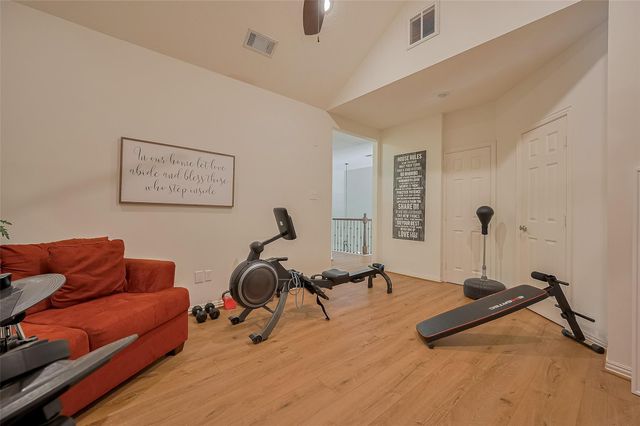 7 Peaceful Canyon Court, The Woodlands, TX 77381