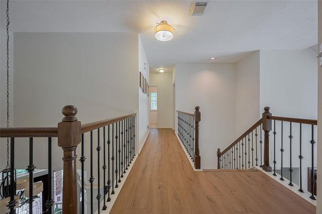 7 Peaceful Canyon Court, The Woodlands, TX 77381