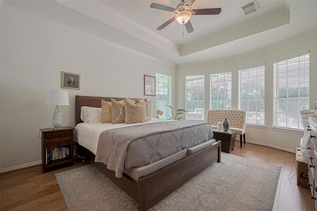 7 Peaceful Canyon Court, The Woodlands, TX 77381