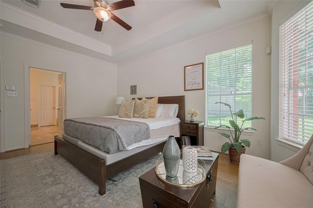 7 Peaceful Canyon Court, The Woodlands, TX 77381