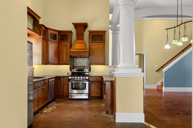 1285 County Road 1540, Alba, TX 75410