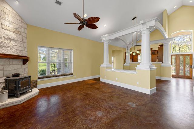 1285 County Road 1540, Alba, TX 75410