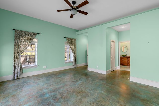 1285 County Road 1540, Alba, TX 75410