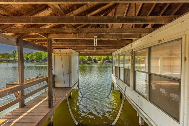 1285 County Road 1540, Alba, TX 75410
