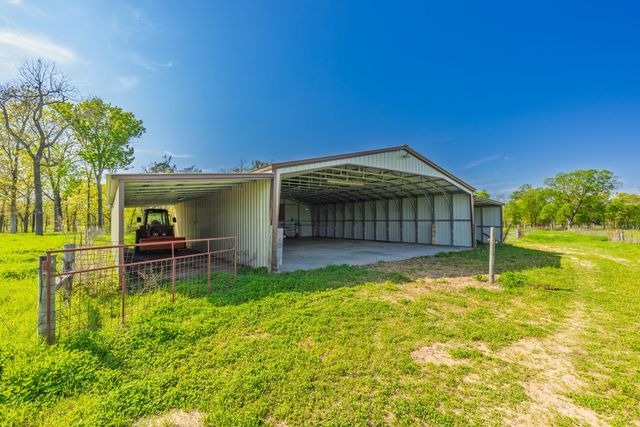 1285 County Road 1540, Alba, TX 75410