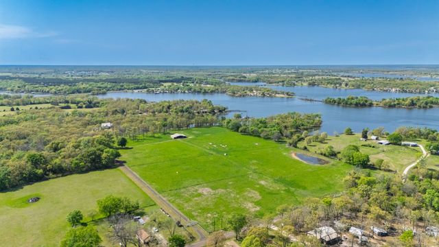 1285 County Road 1540, Alba, TX 75410