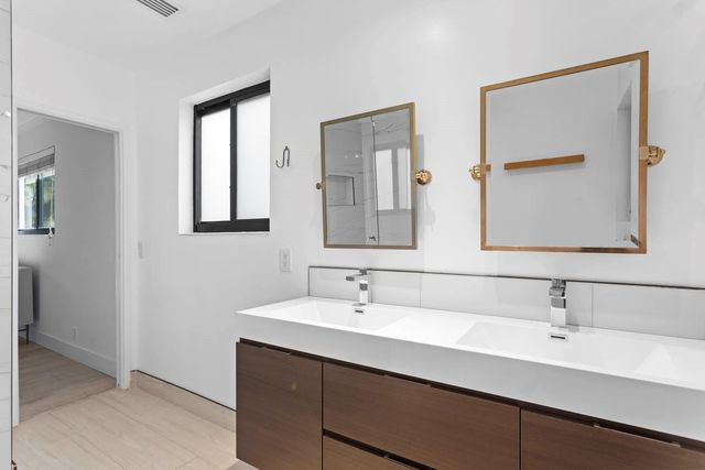 715 NE 25th Avenue, Pompano Beach, FL 33062