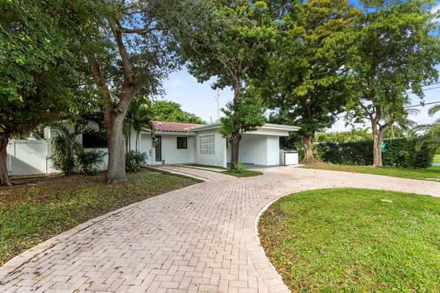 715 NE 25th Avenue, Pompano Beach, FL 33062