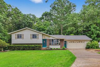 4818 Kittery Drive, Comstock Park, MI 49321
