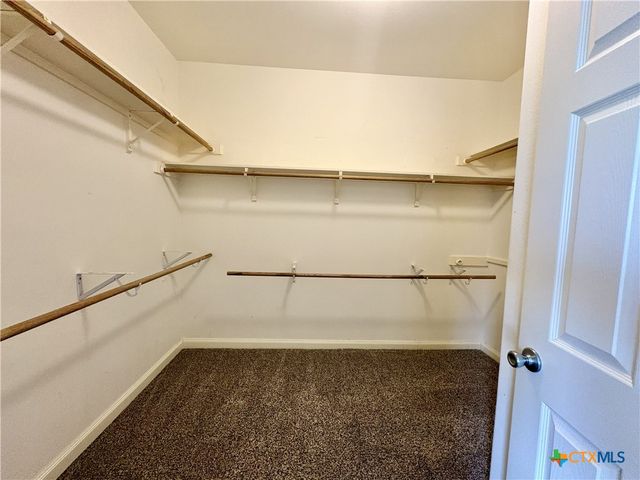 105 Holly Oak Court, Victoria, TX 77901