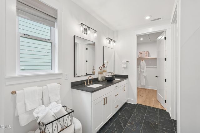 270 Streamside Terrace, Fuquay Varina, NC 27526