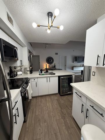 2061 Renaissance Blvd 305, Miramar, FL 33025