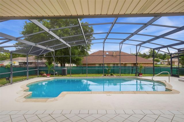 2202 BANBURY AVENUE, Deltona, FL 32725