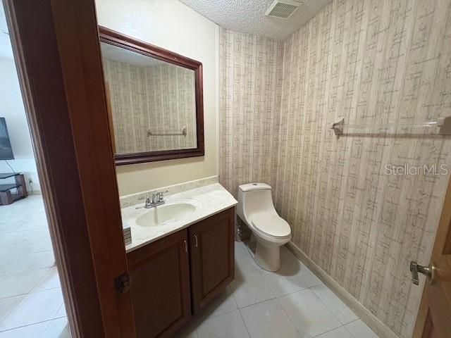 2202 BANBURY AVENUE, Deltona, FL 32725