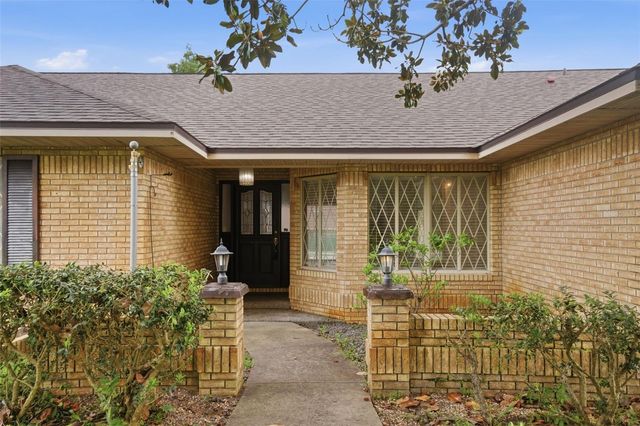2202 BANBURY AVENUE, Deltona, FL 32725