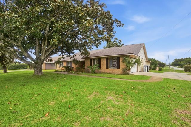 2202 BANBURY AVENUE, Deltona, FL 32725
