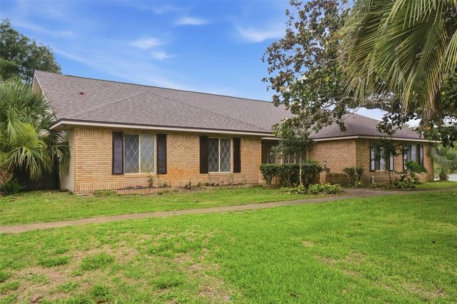 2202 BANBURY AVENUE, Deltona, FL 32725