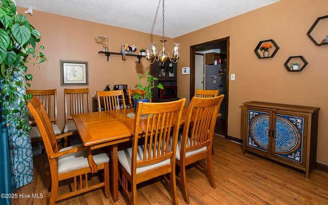 1342 Old Maplehurst Rd Road, Jacksonville, NC 28540