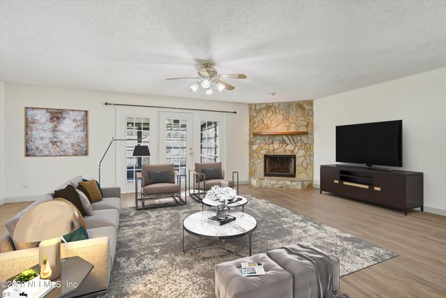 10879 CABBAGE POND Court, Jacksonville, FL 32257